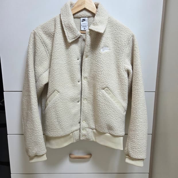 (실착3회) 나이키 플리스자켓 후리스 뽀글이집업 XS사이즈