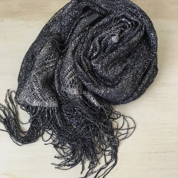glitter point scarf