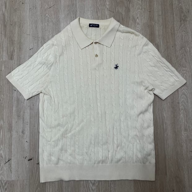 버버리 힐스 폴로 클럽 자수로고 카라 폴로 꽈배기 니트 2XL(110)