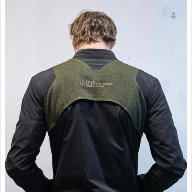 플라스틱프로덕트 레지스탕스 자켓 