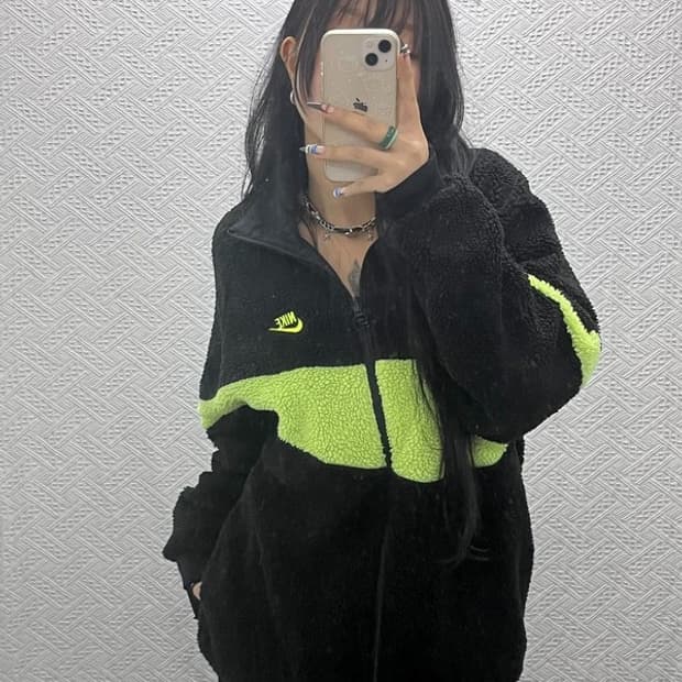 나이키 빈티지 키치 빅스우시 뽀글이 양털 후리스 105 C07602