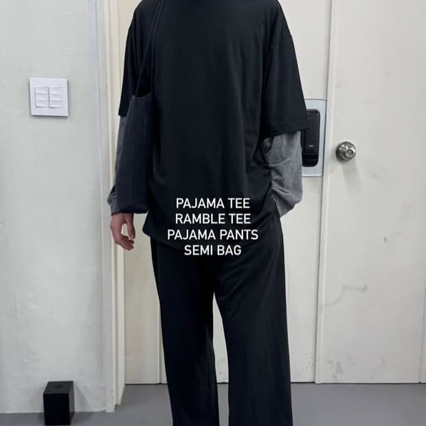 [4] mudule pajama tee black