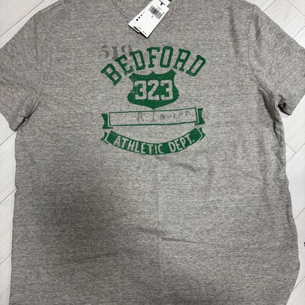 폴로 랄프로렌 그래픽 반팔티 클래식L