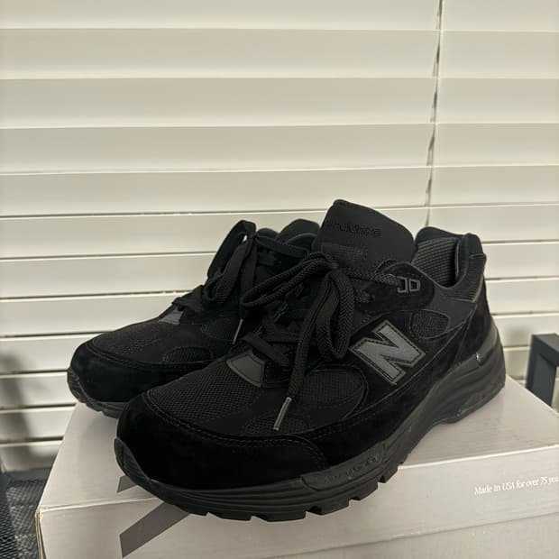 뉴발란스 992 트리플 블랙 (275mm)