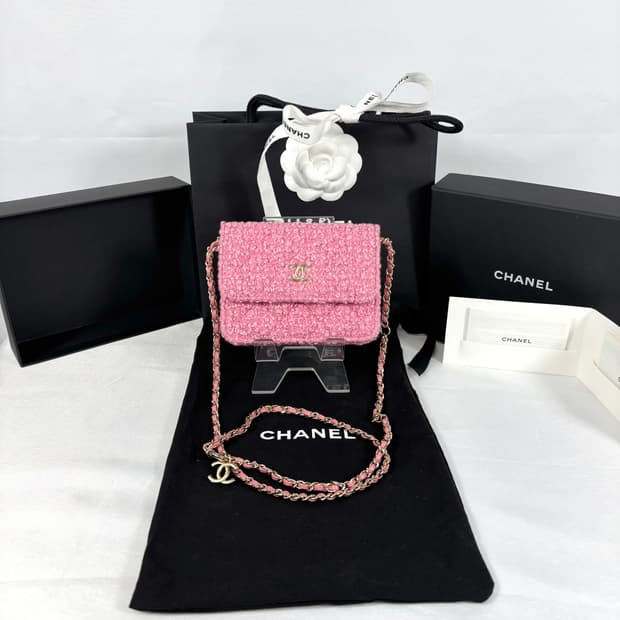(새상품,풀구성)샤넬 핑크 트위드 플랩 체인 숄더백 내장칩