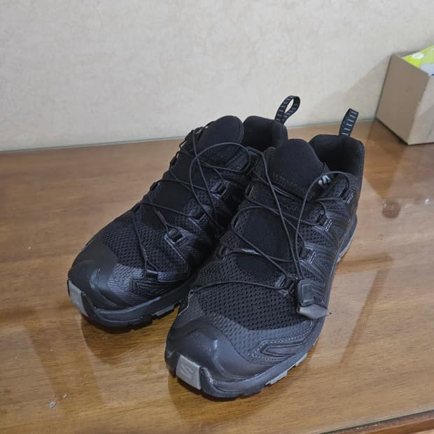 살로몬 XA PRO 3D V9 와이드 265