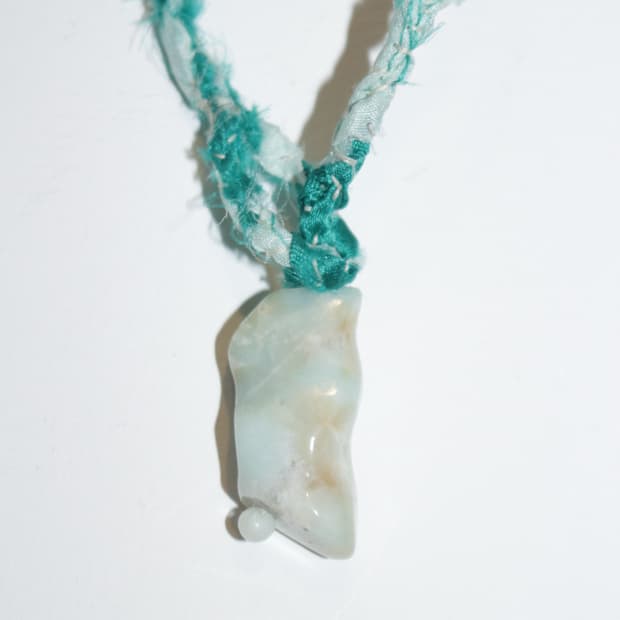 명주 아마조나이트 목걸이