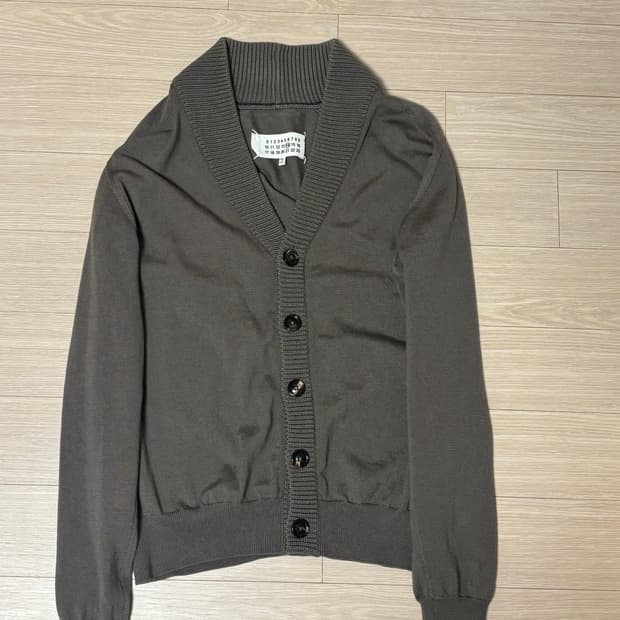 메종 마르지엘라 가디건