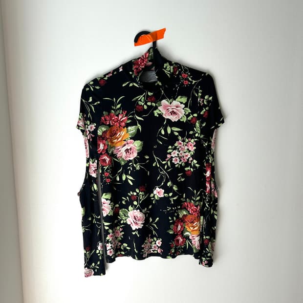 Unknown blue 언노운블루 플라워티