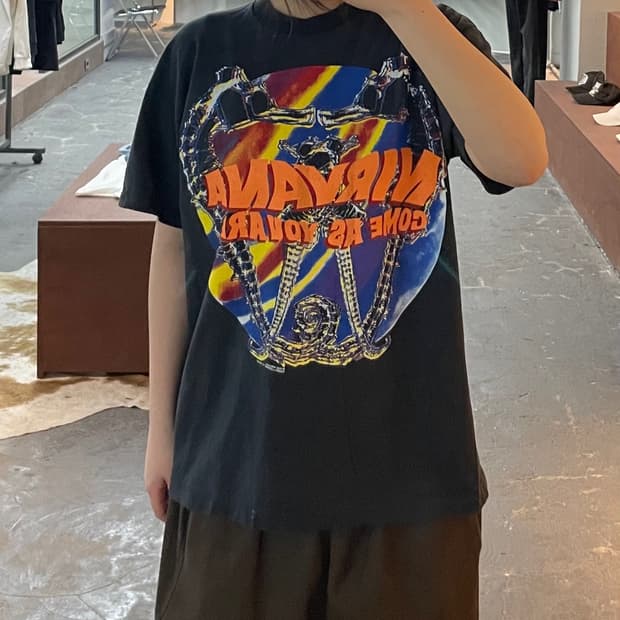 빈티지 너바나 밴드 프린팅 반팔 H2539