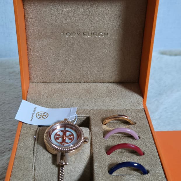 정품 토리버치 시계