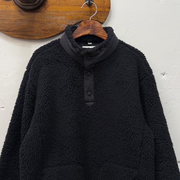 M)  UNIQLO x White Mountaineering Fleece