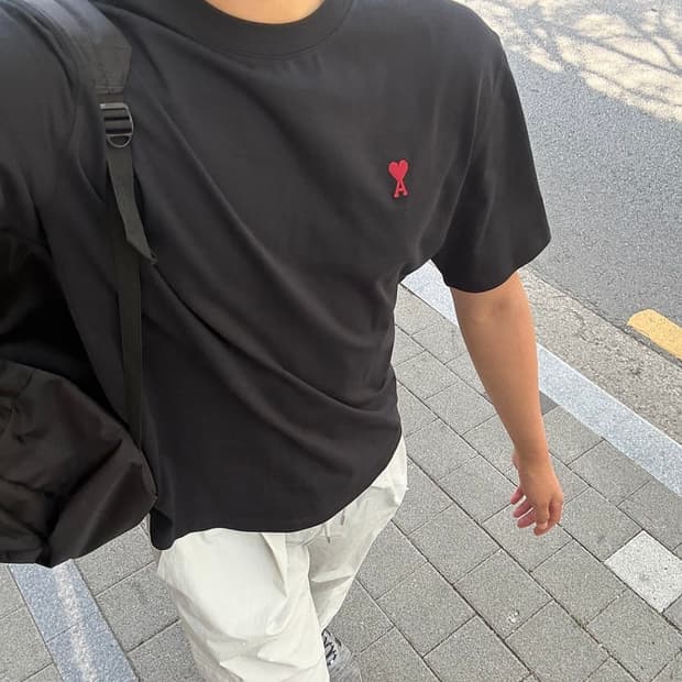아미 스몰 하트 로고 티셔츠 블랙 L