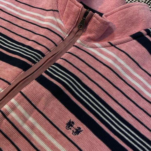 맥그리거 멀티스트라이프 집업 니트