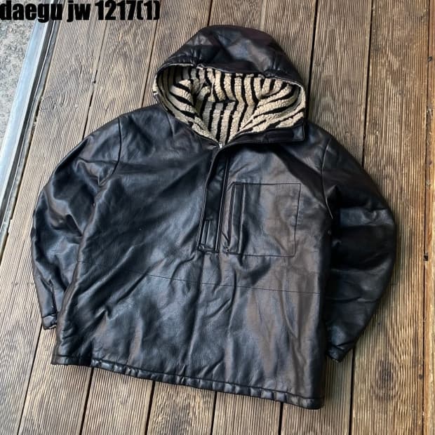 엠프리오아르마니 양면 후드 