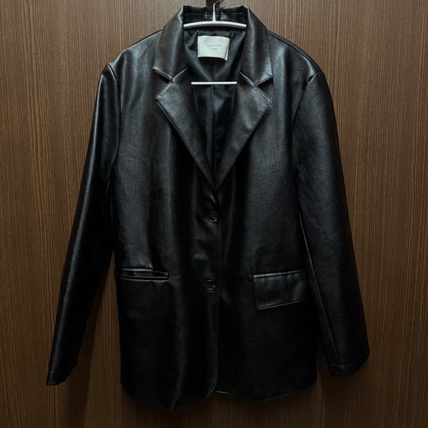 캐비넷인서울 가죽자켓 