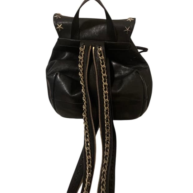 지미추 스타 스터드 체인 백팩