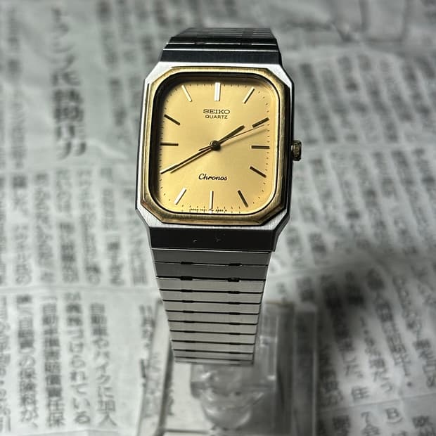 SEIKO quartz chronos