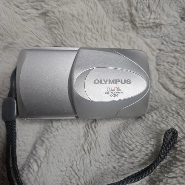 올림푸스 카메디아 X-200 디지털 카메라 레트로 디카