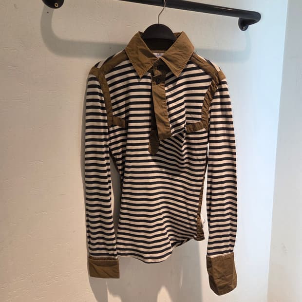 비비안웨스트우드 카키배색 스트라이프 롱슬리브💯