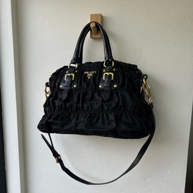 16270 - 프라다 나일론 고프레 숄더백