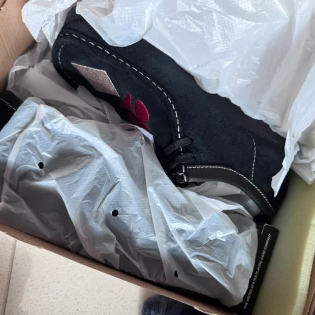 스투시 클락스 왈라비 260