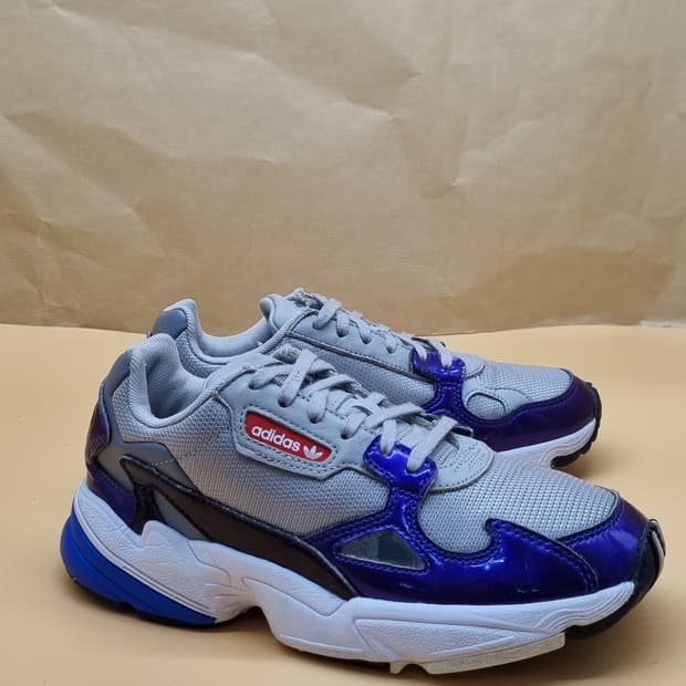 아디다스 팔콘 그레이퍼플 여성운동화235 