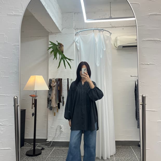 블랙 셔링 블라우스