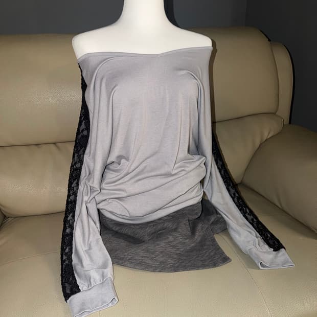 lace line detail v-neck sleeve & ops