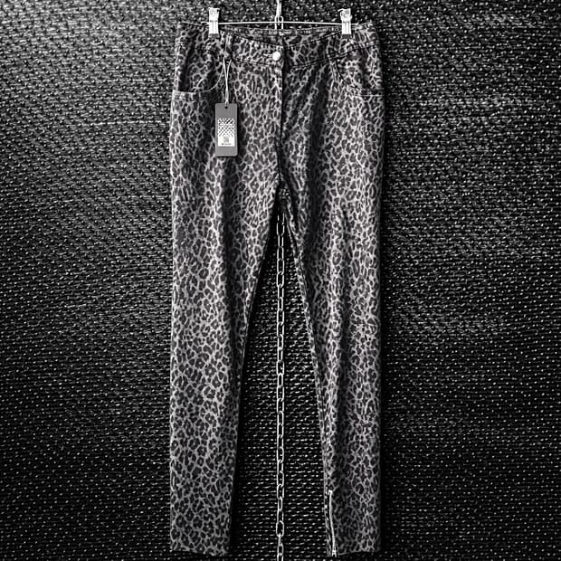 레오파드 스터드 슬림핏 팬츠