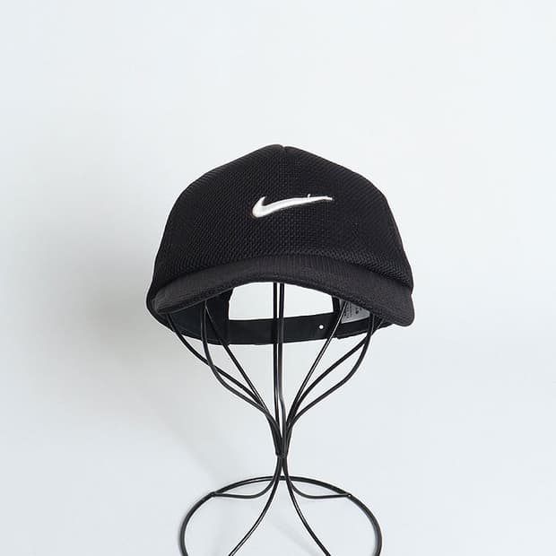 NIKE RussellMesh Cap