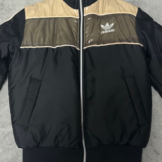 아디다스 빈티지 패딩 점퍼