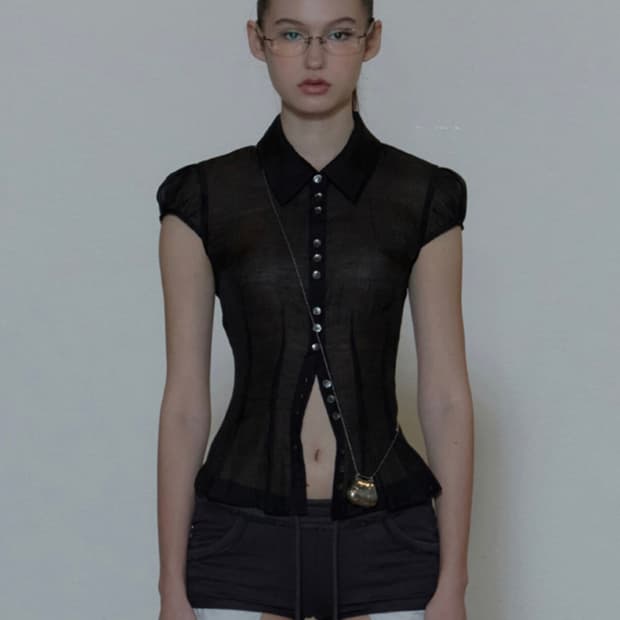 스컬프터 Sheer Pleated Hem Blouse Black