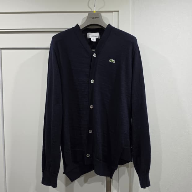 꼼데가르송 셔츠라인 라코스테 콜라보 비대칭 울 가디건 네이비 L