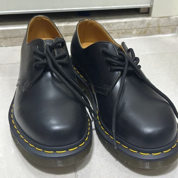 닥터마틴 1461 블랙 스무스 240mm (UK 5 / US L 7)