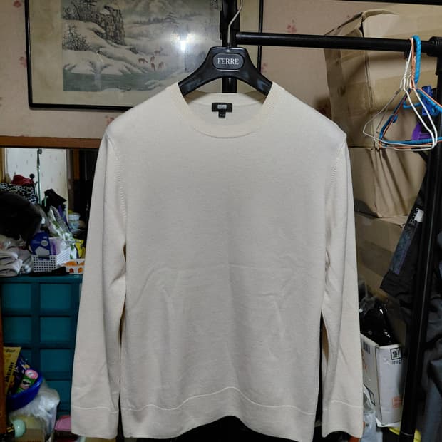 [유니클로]캐시미어100 라운드넥 니트 L(100)사이즈