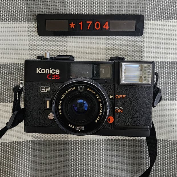 코니카 C 35 EF 필름카메라