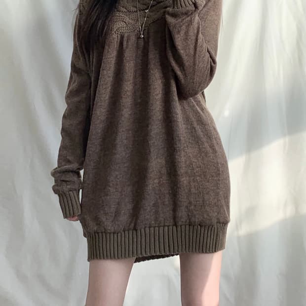코코아브라운 모리걸 꽈배기 니트 원피스