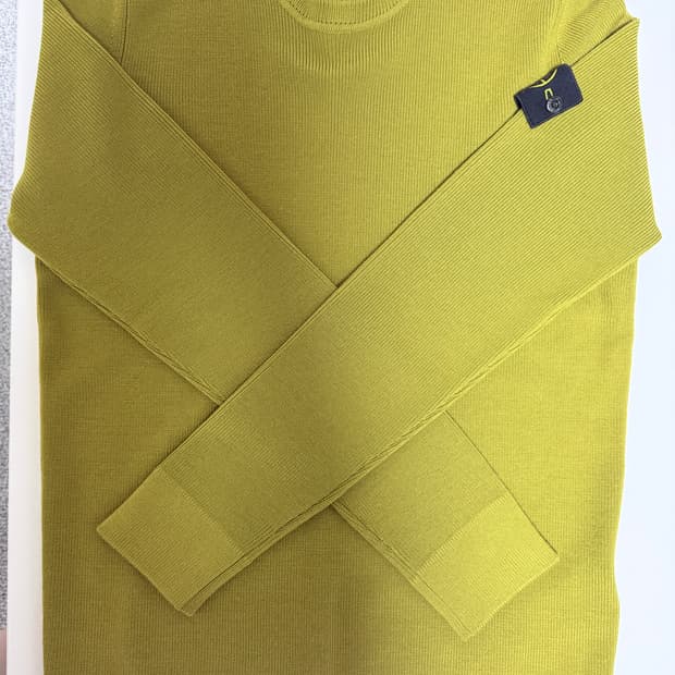 스톤아일랜드 올리브 니트