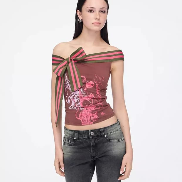 헤븐바이마크제이콥스 번번 원숄더 리본 탑