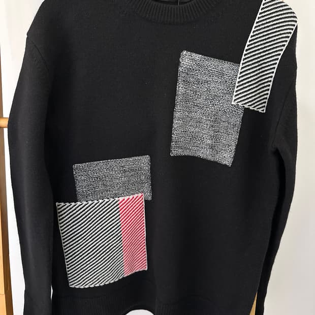 시스템 블랙 패치 울 니트(사이즈 95)