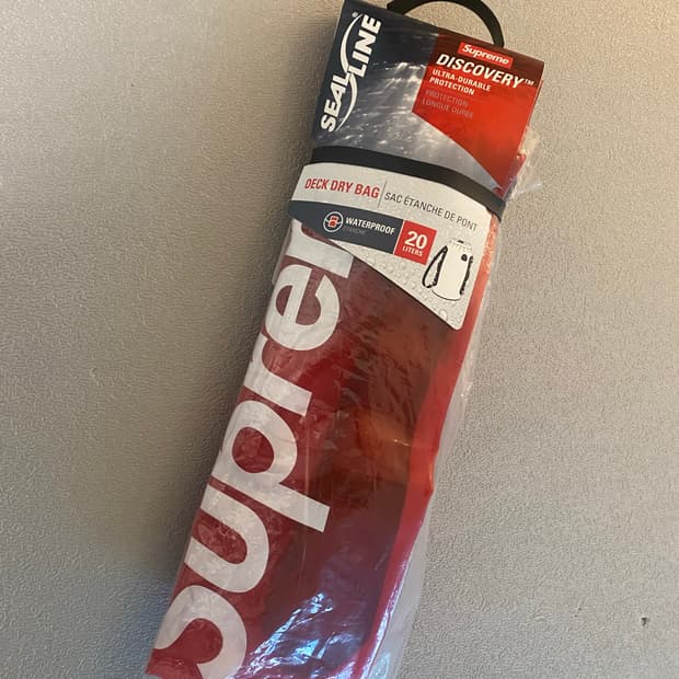 슈프림 실라인 디스커버리 드라이 백 20L 레드 - 19SS