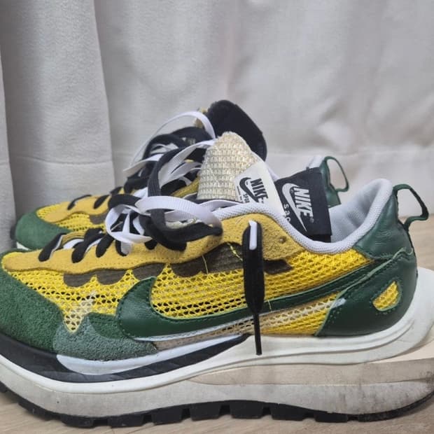 나이키 사카이 베이퍼와플 노초 255