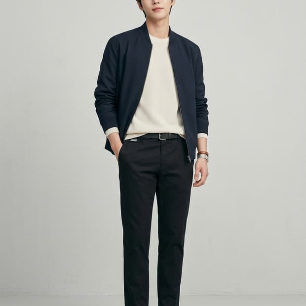 LACOSTE 라코스테 레귤러 핏 블랙 치노 팬츠