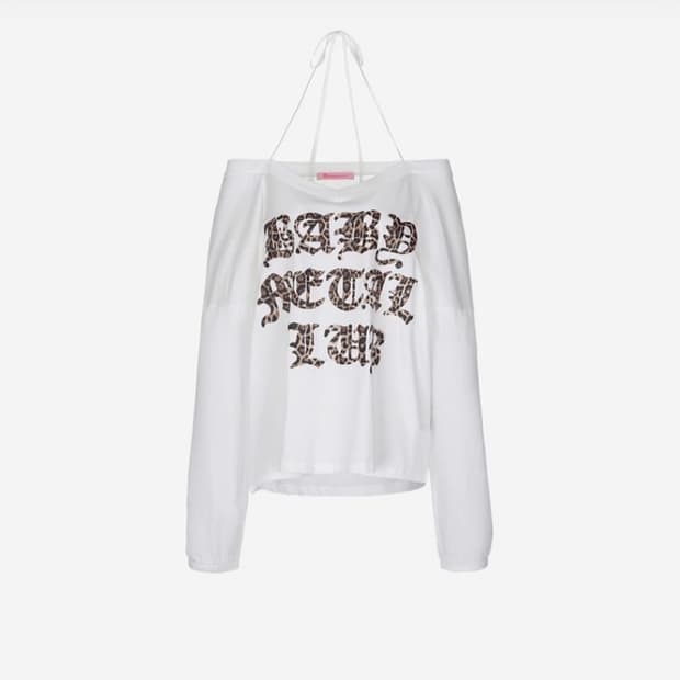 베이비메탈클럽 베메클 레오파드 로고 스트링 티 화이트