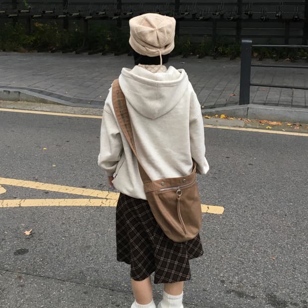JPN Brown winter skirt
