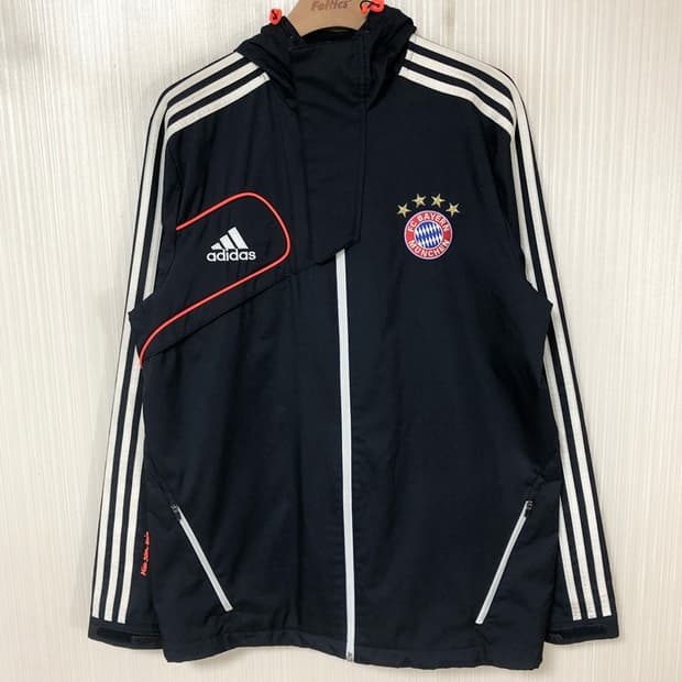 아디다스 12-13 바이에른뮌헨 트레블자켓 105