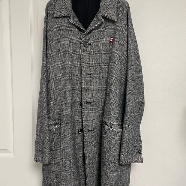 언더커버 셰퍼드 코트 3