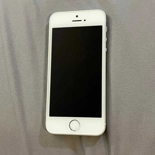 아이폰 se1 실버 16기가