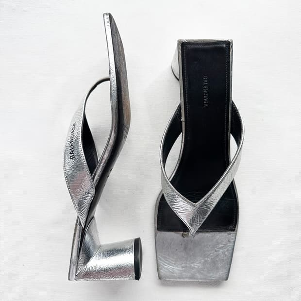 BALENCIAGA metallic square-toe sandals